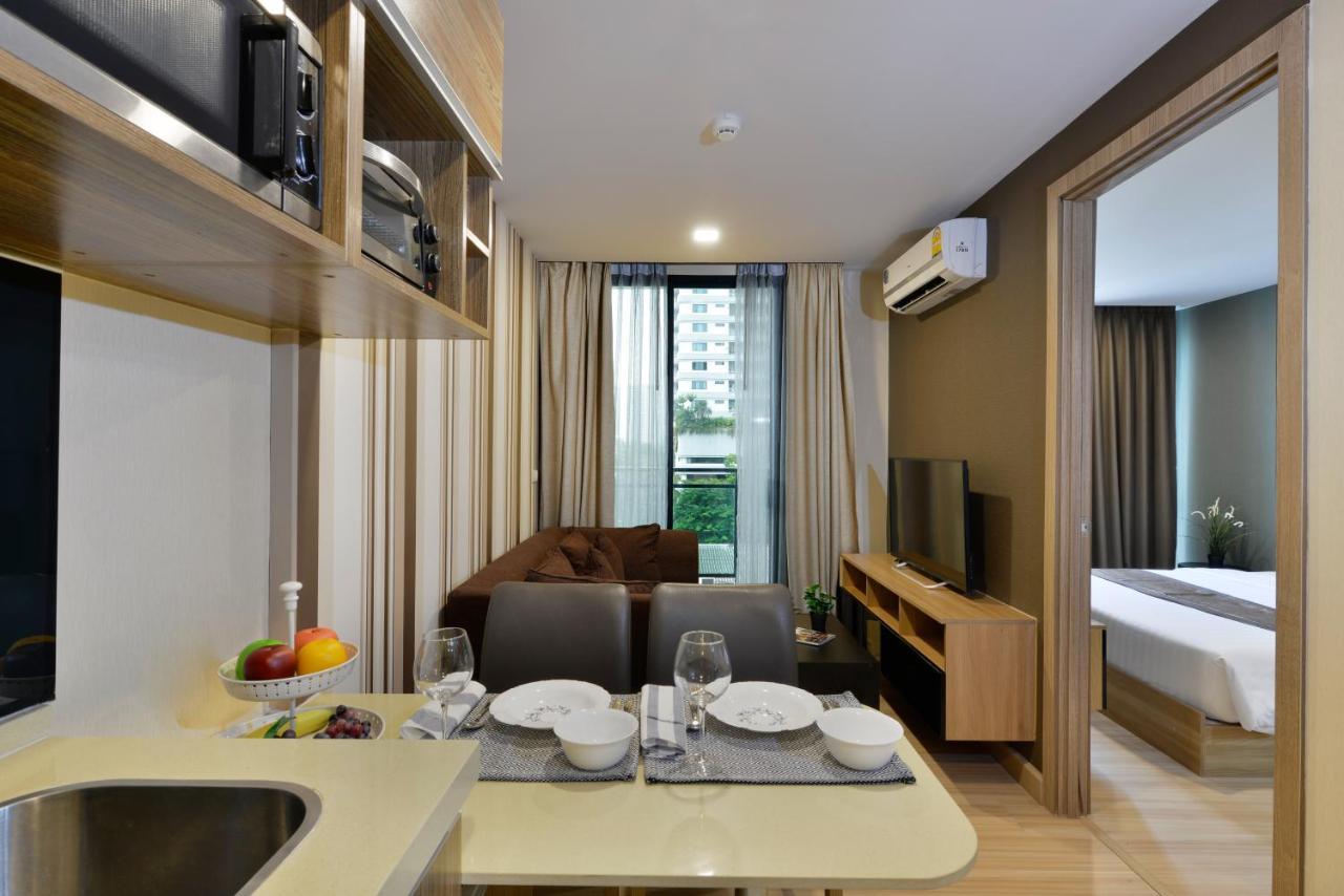 Ramada By Wyndham Bangkok Ten Ekamai Residences Luaran gambar