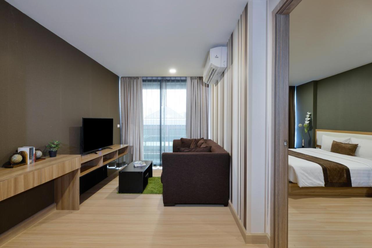 Ramada By Wyndham Bangkok Ten Ekamai Residences Luaran gambar