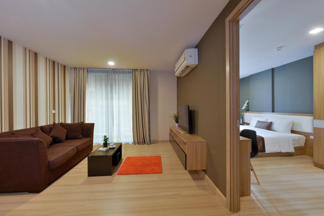 Ramada By Wyndham Bangkok Ten Ekamai Residences Luaran gambar